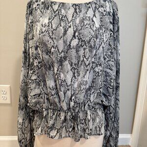 Womens Medium Altar'd State Boutique Snake Print Long Sleeved Peplum Shirt Top